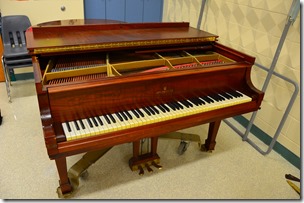Steinway1